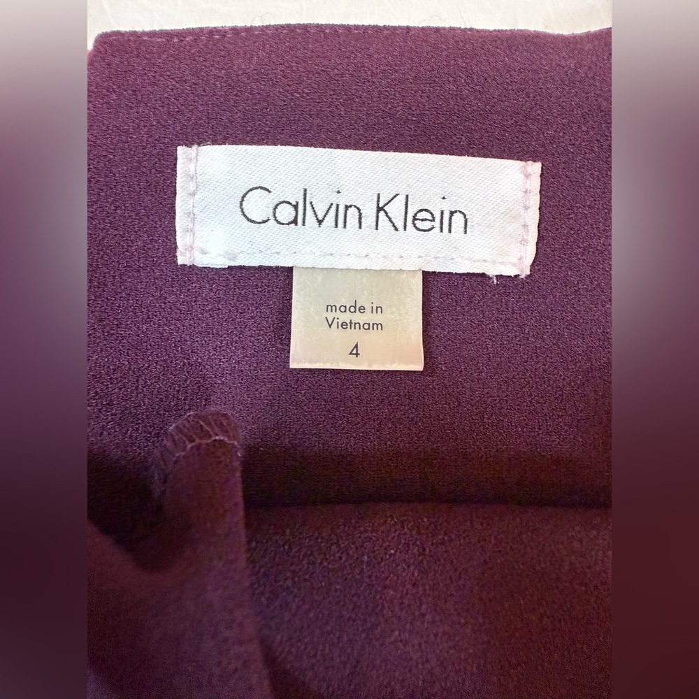Calvin Klein plum size 4 women’s bell 3/4 sleeve boat neck sheath dress (U) - Picture 7 of 11